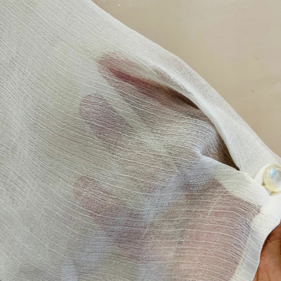 White satin top with lace detailing - Picture 8 of 8